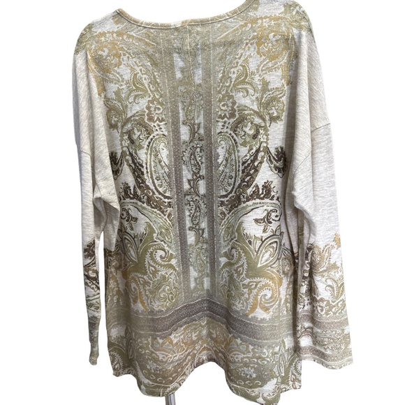 Dressbarn Woman size 1X beige print rhinestone embellished long sleeve top - Picture 3 of 7